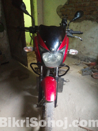 Pulsar 150cc